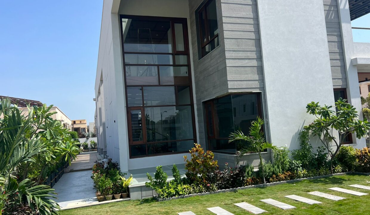 792bff73-4d74-49a4-954c-95a456e54bc5