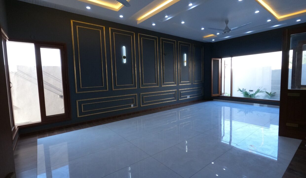 WhatsApp Image 2025-05-27 at 1.57.59 PM